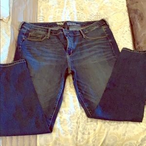 Mid rise skinny jeans